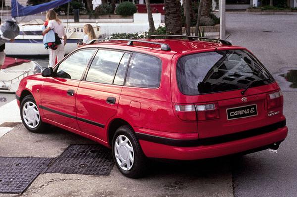 Carina E Stationwagon